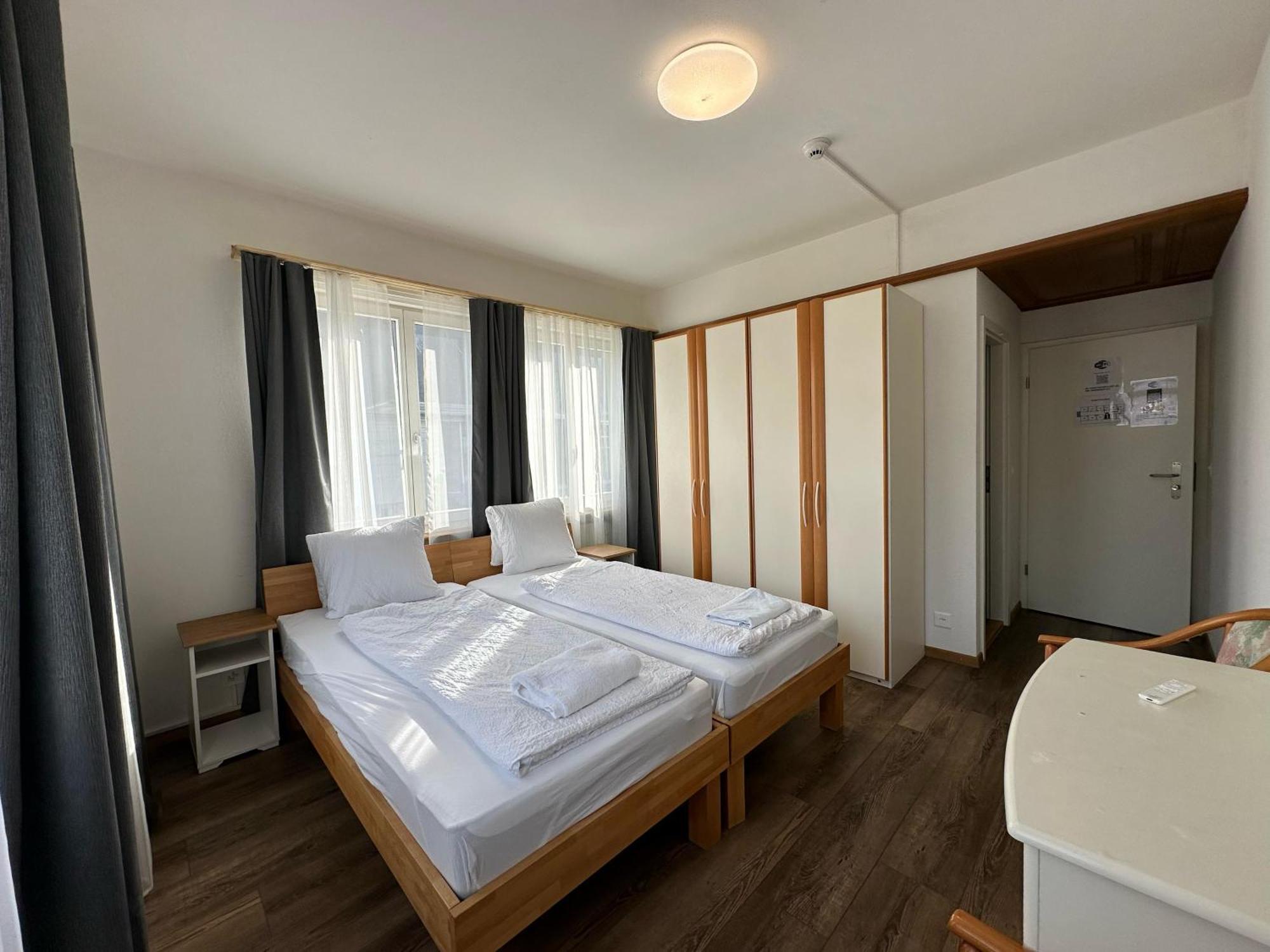 Hotel Christina 维尔德斯韦尔 外观 照片